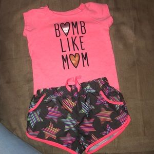 Super cute summer outfit.